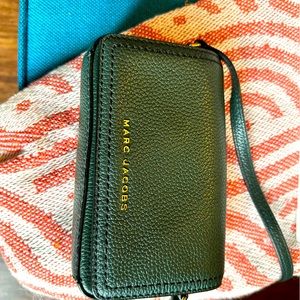 Marc Jacobs mini crossbody bag. No tags but never used.